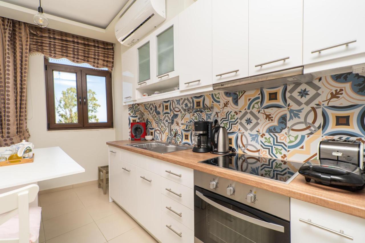 Blue Sea Relax Apartment 레팀노 외부 사진