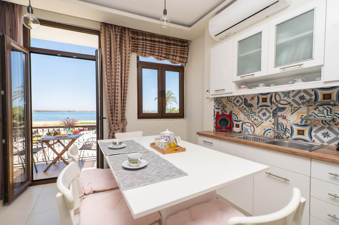 Blue Sea Relax Apartment 레팀노 외부 사진