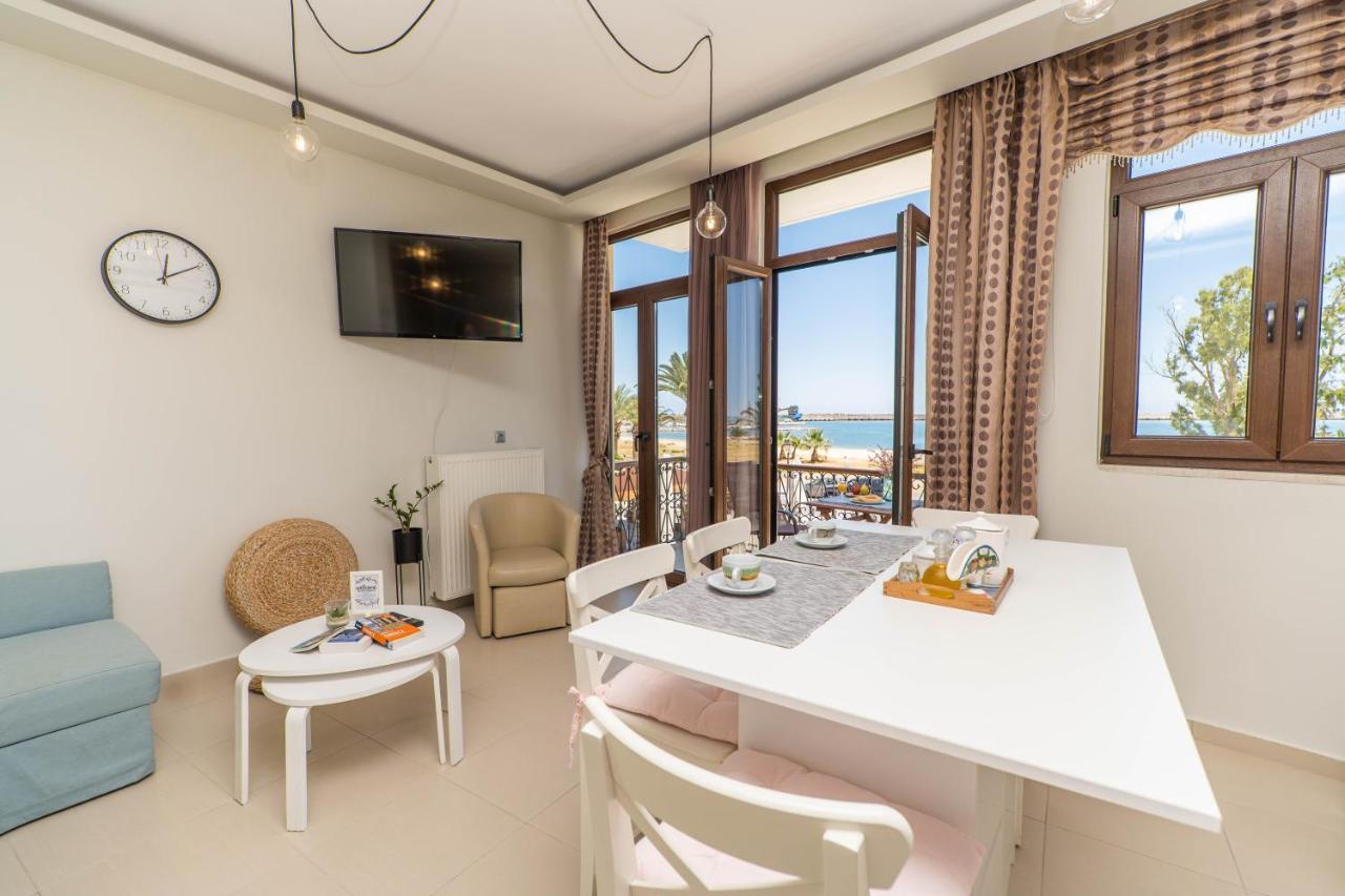 Blue Sea Relax Apartment 레팀노 외부 사진