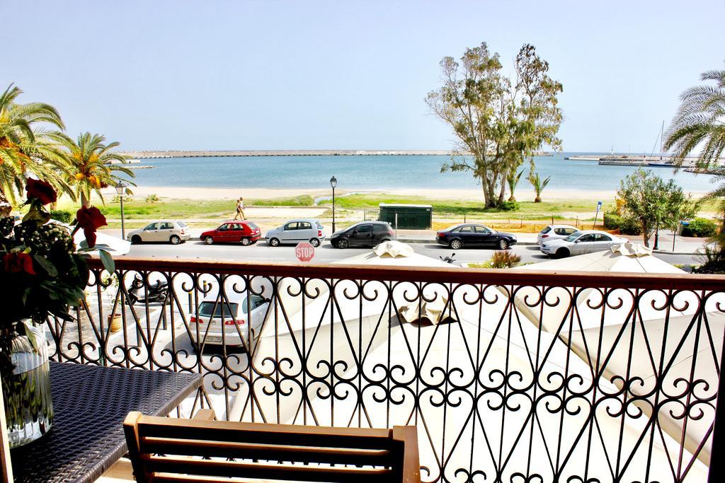 Blue Sea Relax Apartment 레팀노 외부 사진